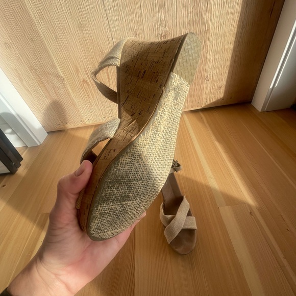 Toms “Sierra” Cork Wedge Sandal with Linen straps (size 9) - Picture 4 of 6